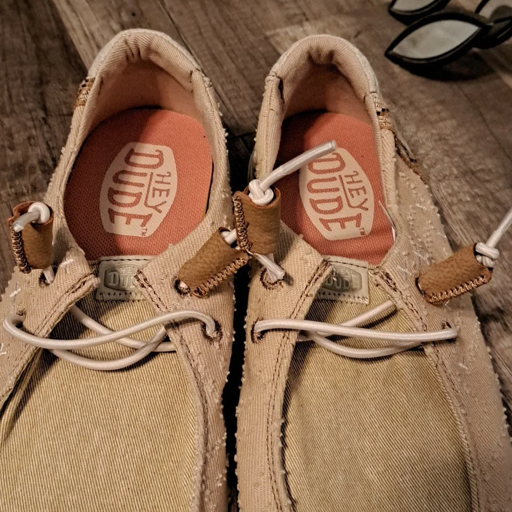 Hey Dude Shoes In Excellent Condition
